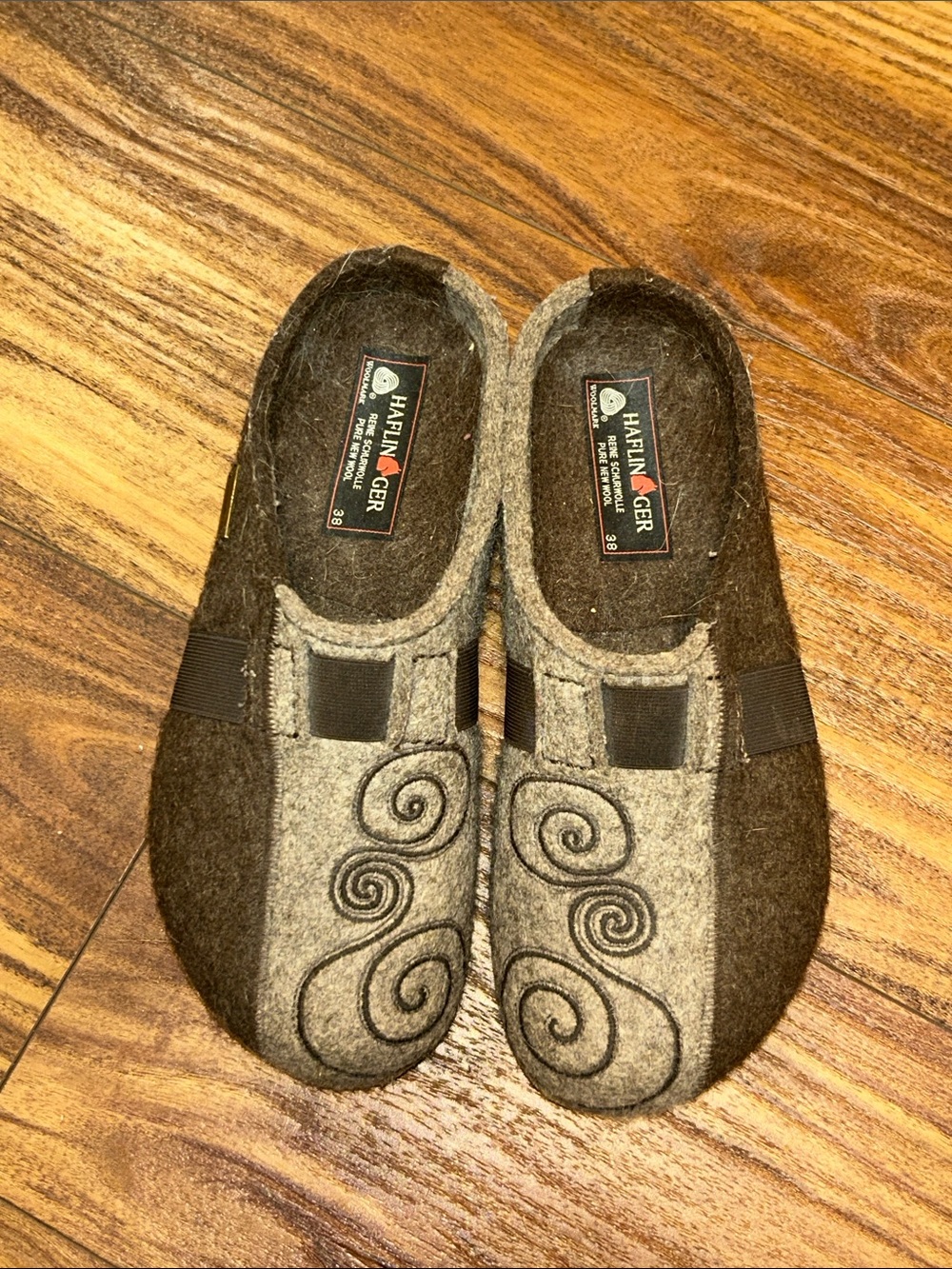 Haflinger Women's Two-Tone Gray Felt Slip-On Slippers with Swirl Embroidery